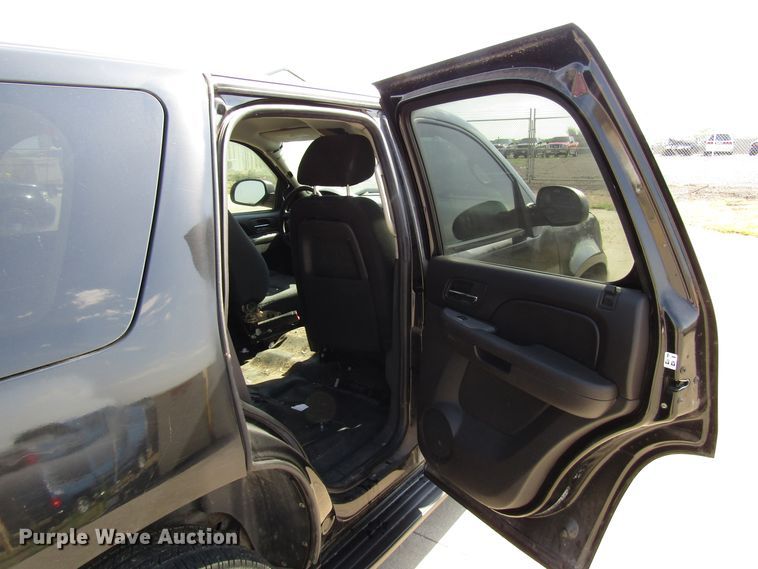 image for item DG8002 2011 Chevrolet Tahoe Police SUV