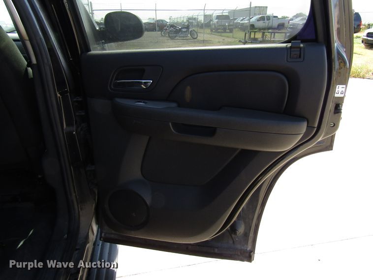 image for item DG8002 2011 Chevrolet Tahoe Police SUV