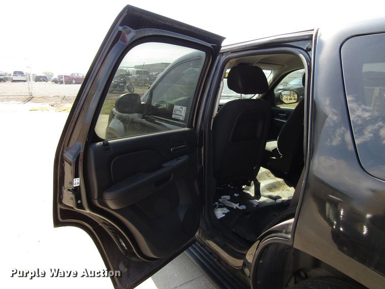 image for item DG8002 2011 Chevrolet Tahoe Police SUV