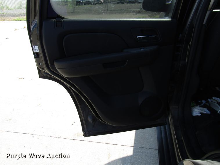 image for item DG8002 2011 Chevrolet Tahoe Police SUV