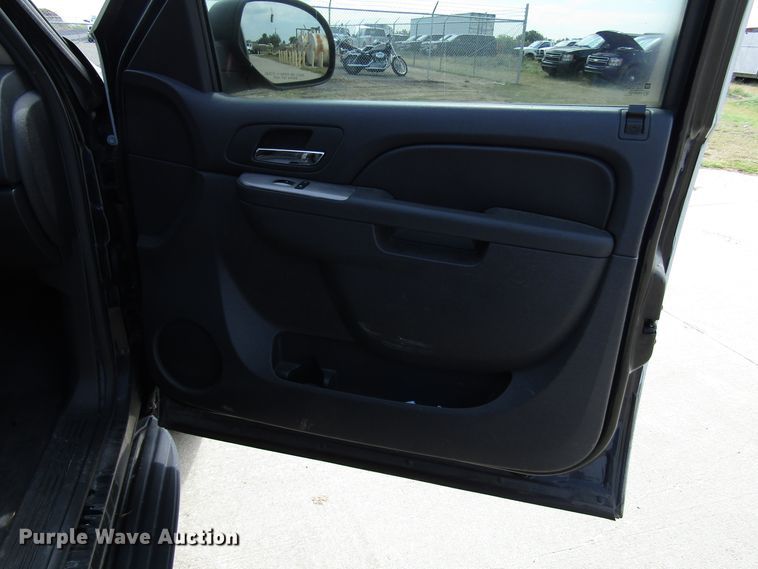 image for item DG8004 2014 Chevrolet Tahoe Police SUV