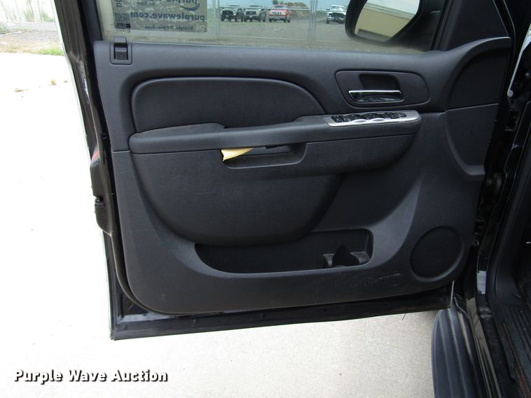 image for item DG8006 2014 Chevrolet Tahoe Police SUV