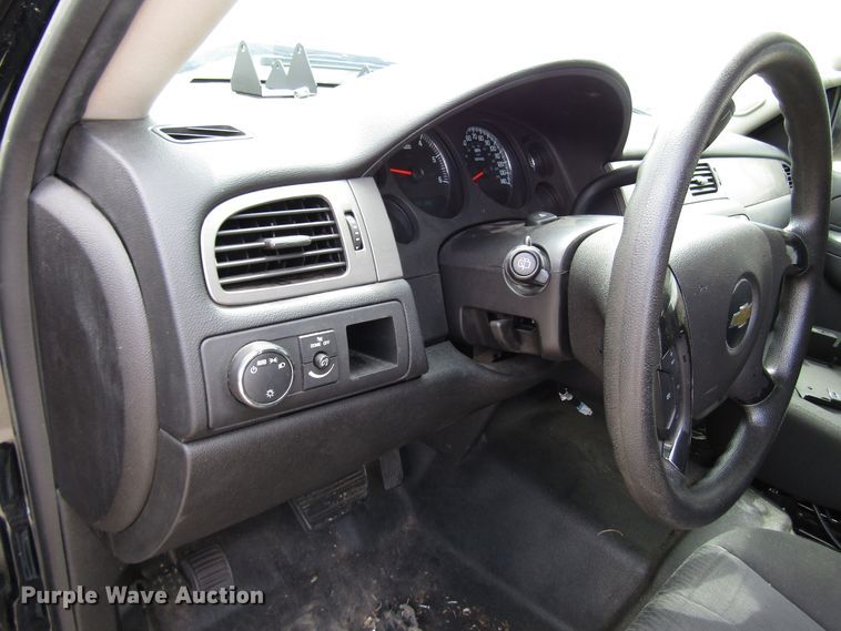 image for item DG8006 2014 Chevrolet Tahoe Police SUV