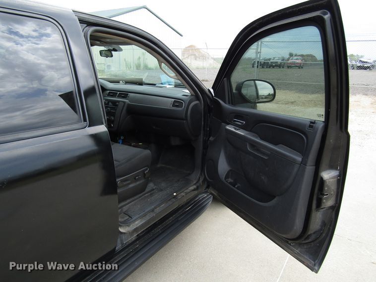 image for item DG8007 2011 Chevrolet Tahoe Police SUV