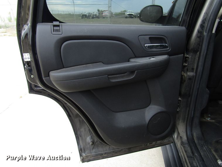 image for item DG8007 2011 Chevrolet Tahoe Police SUV