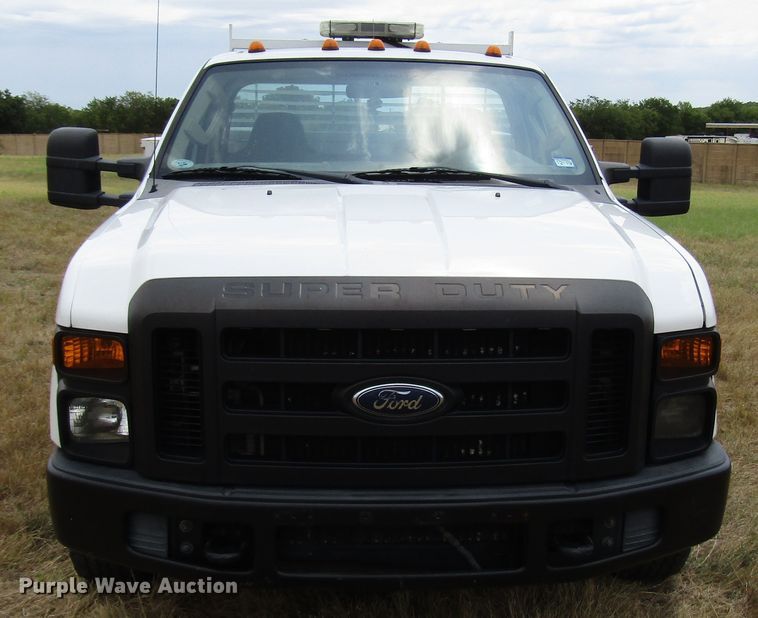 image for item DG8008 2009 Ford F350 Super Duty utility bed pickup truck