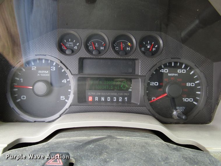 image for item DG8008 2009 Ford F350 Super Duty utility bed pickup truck