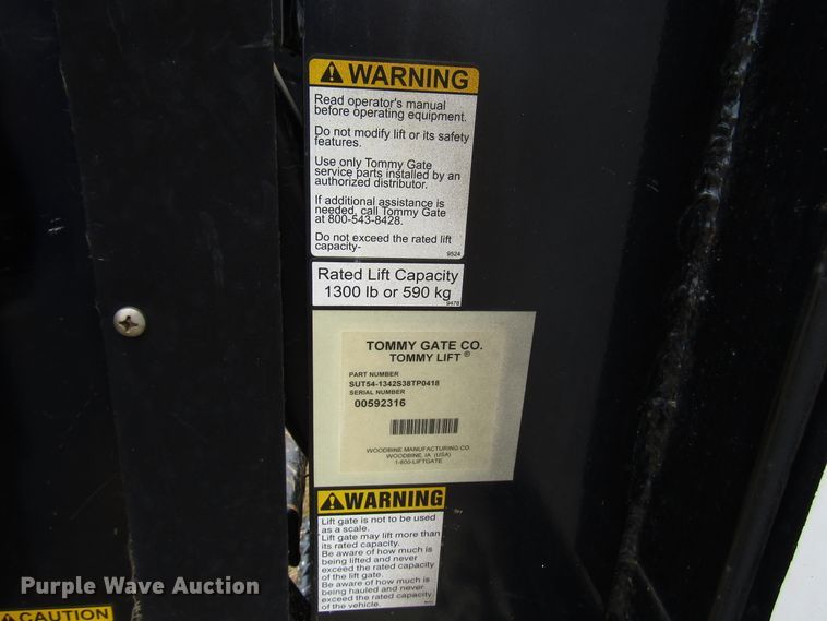 image for item DG8008 2009 Ford F350 Super Duty utility bed pickup truck