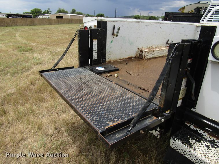 image for item DG8008 2009 Ford F350 Super Duty utility bed pickup truck