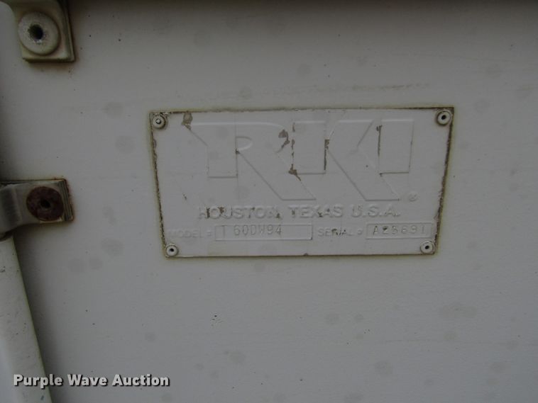 image for item DG8008 2009 Ford F350 Super Duty utility bed pickup truck