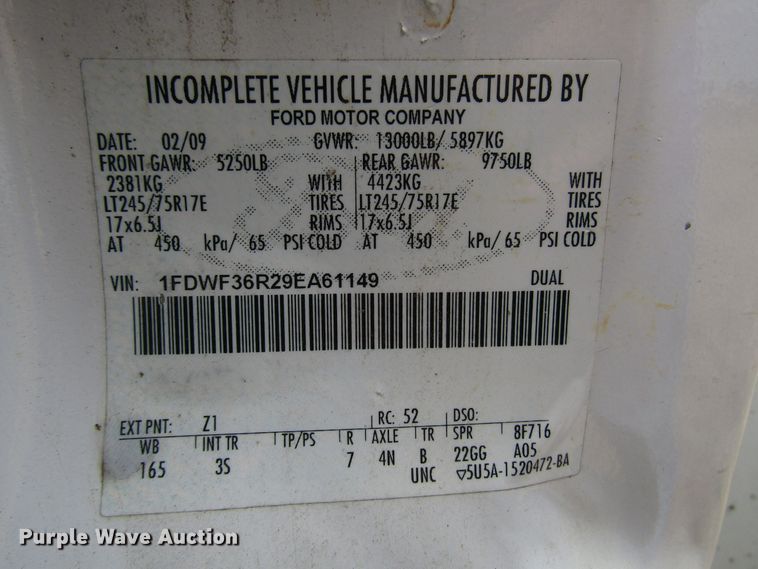 image for item DG8008 2009 Ford F350 Super Duty utility bed pickup truck