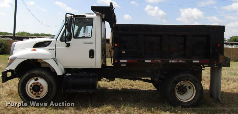 image for item DG8012 2008 International WorkStar 7300 dump truck