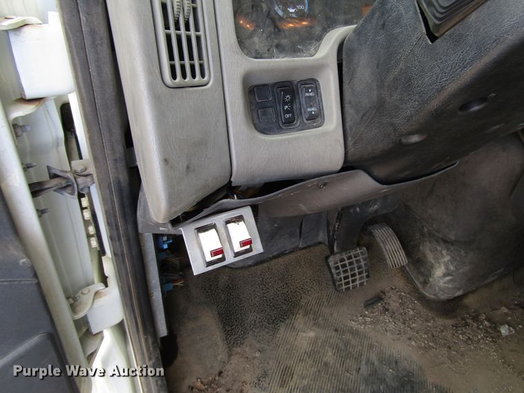 image for item DG8012 2008 International WorkStar 7300 dump truck