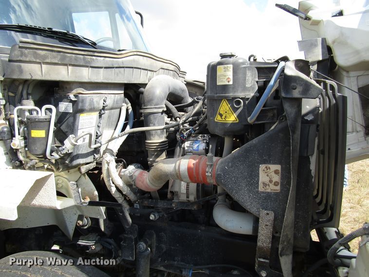 image for item DG8012 2008 International WorkStar 7300 dump truck