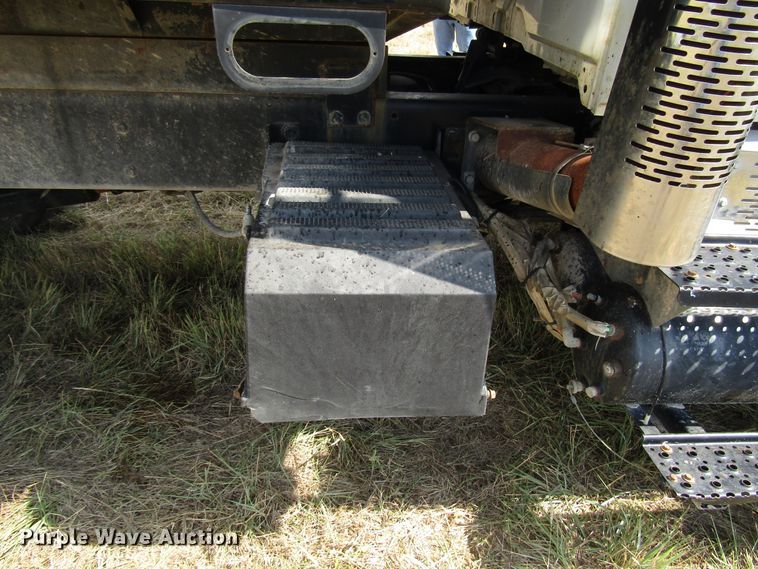 image for item DG8012 2008 International WorkStar 7300 dump truck