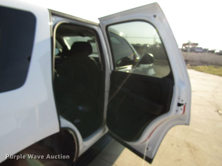 image for item DG8014 2011 Chevrolet Tahoe Police SUV