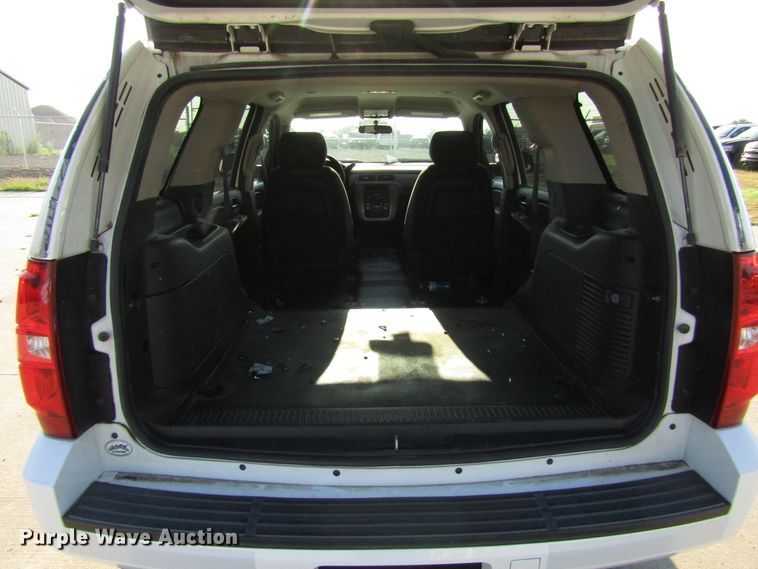 image for item DG8014 2011 Chevrolet Tahoe Police SUV