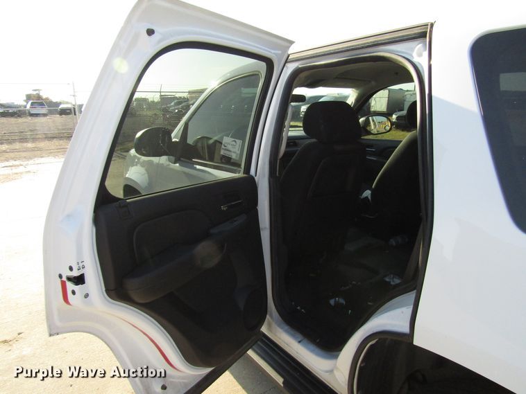 image for item DG8014 2011 Chevrolet Tahoe Police SUV