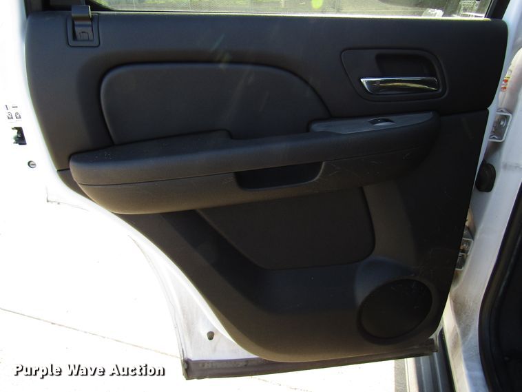 image for item DG8014 2011 Chevrolet Tahoe Police SUV