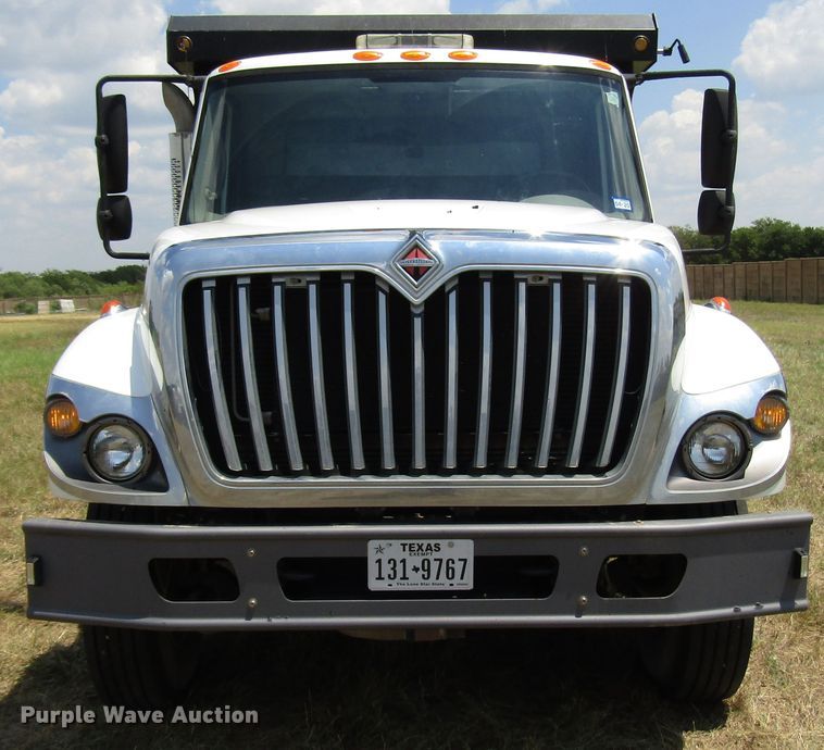 image for item DG8022 2009 International WorkStar 7400 dump truck