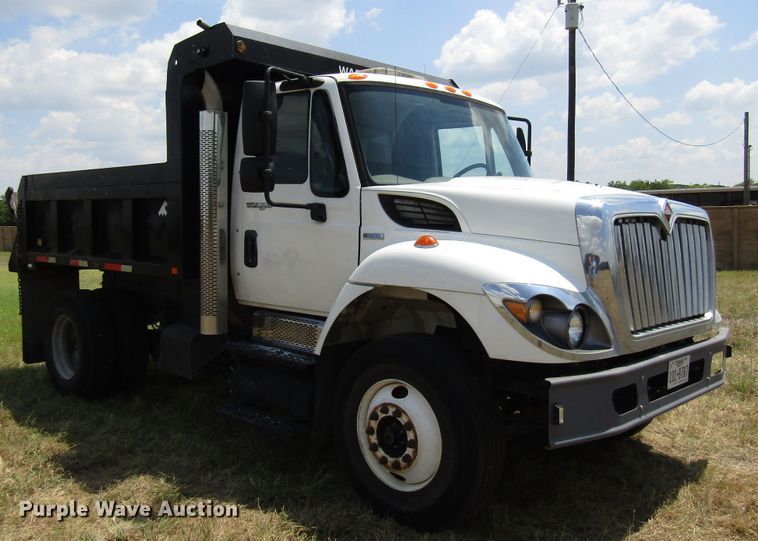 image for item DG8022 2009 International WorkStar 7400 dump truck