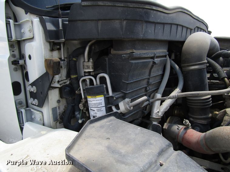 image for item DG8022 2009 International WorkStar 7400 dump truck