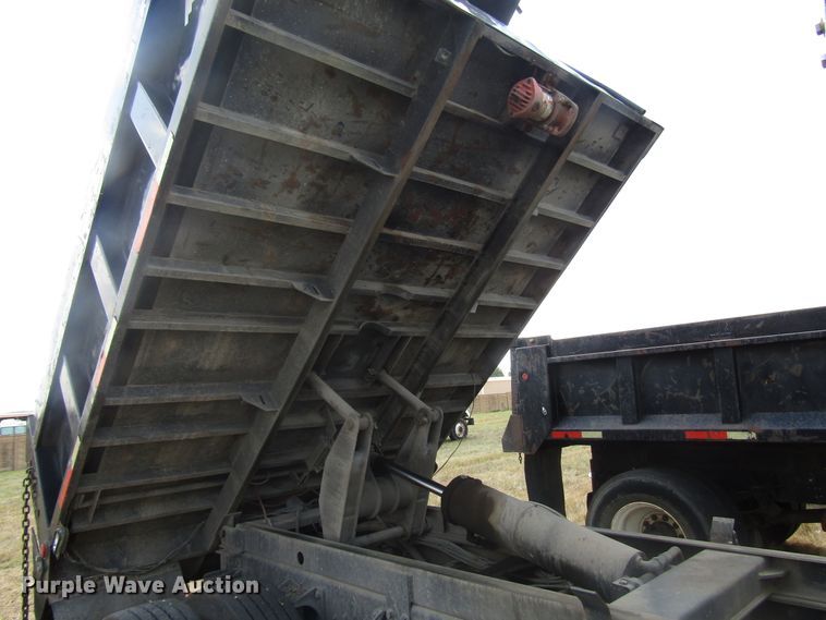 image for item DG8022 2009 International WorkStar 7400 dump truck