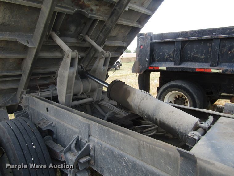 image for item DG8022 2009 International WorkStar 7400 dump truck