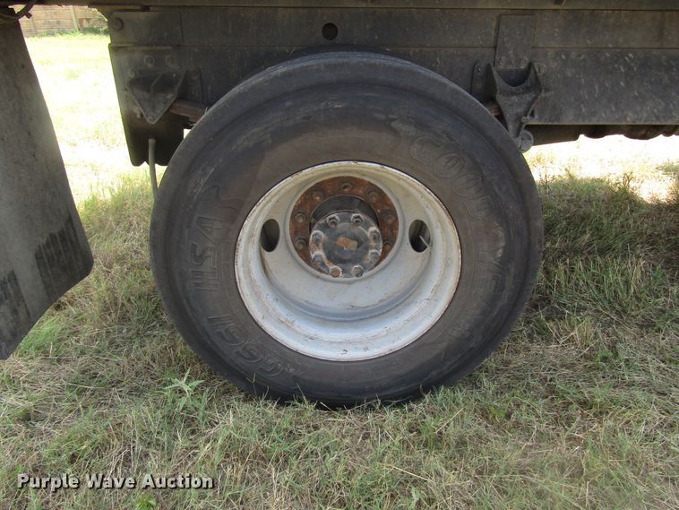 image for item DG8022 2009 International WorkStar 7400 dump truck