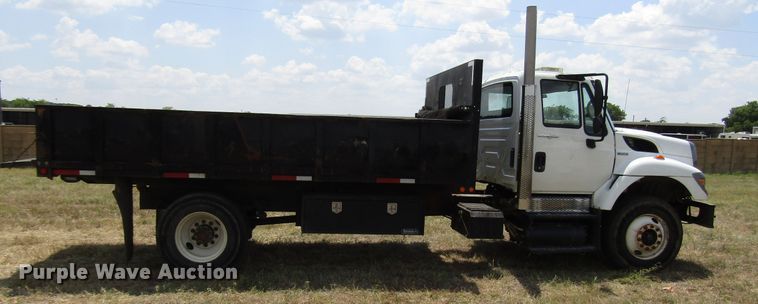 image for item DG8024 2008 International WorkStar 7300 dump truck