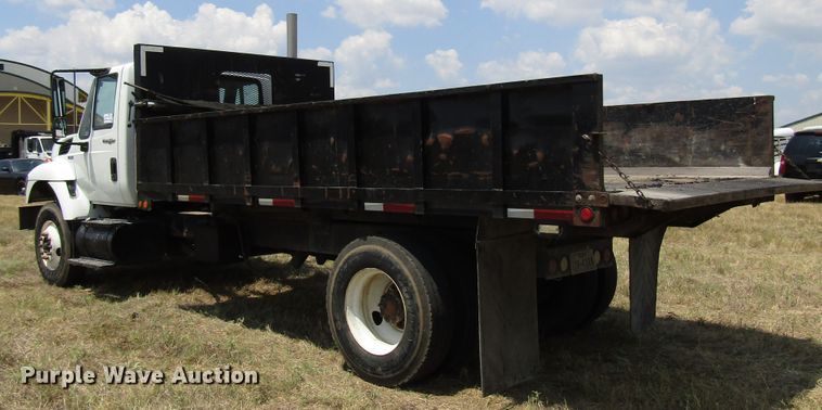 image for item DG8024 2008 International WorkStar 7300 dump truck