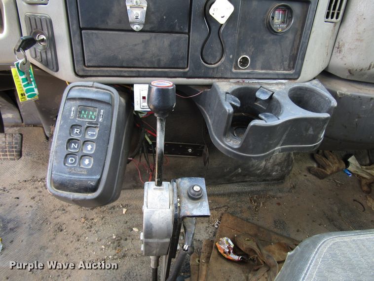 image for item DG8024 2008 International WorkStar 7300 dump truck