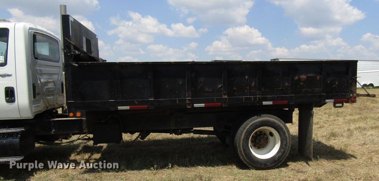 image for item DG8024 2008 International WorkStar 7300 dump truck