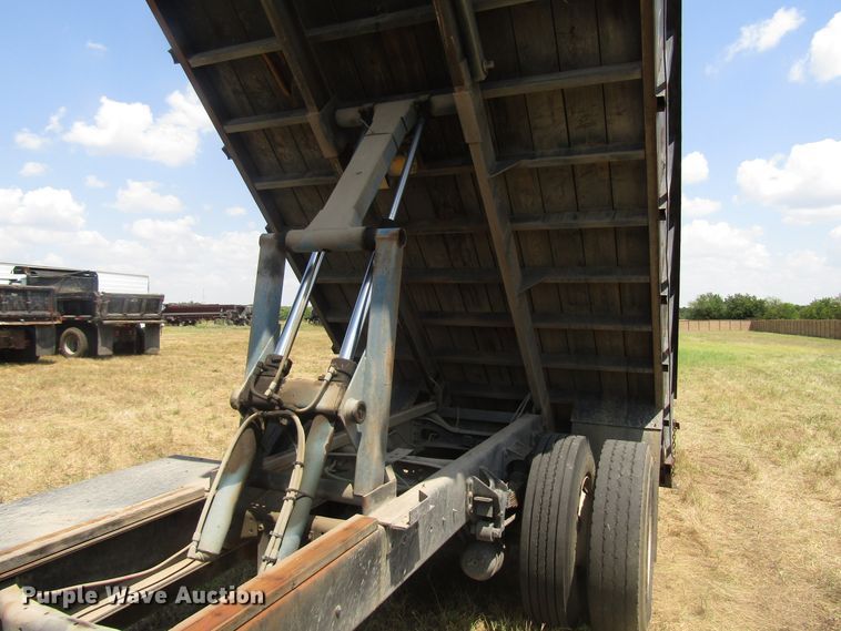 image for item DG8024 2008 International WorkStar 7300 dump truck