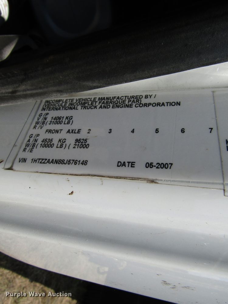 image for item DG8024 2008 International WorkStar 7300 dump truck