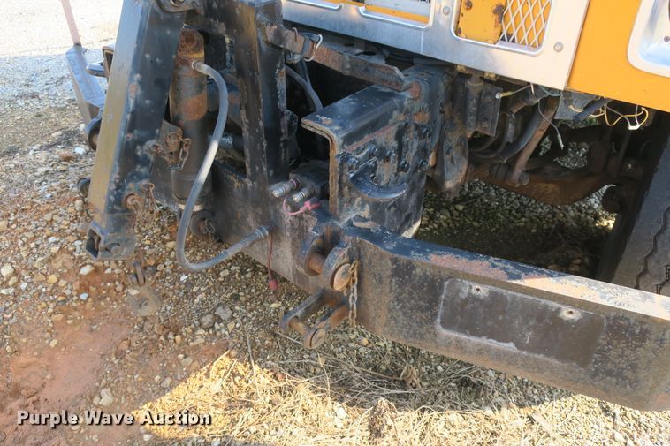 image for item DG8042 2002 International 2554 dump truck