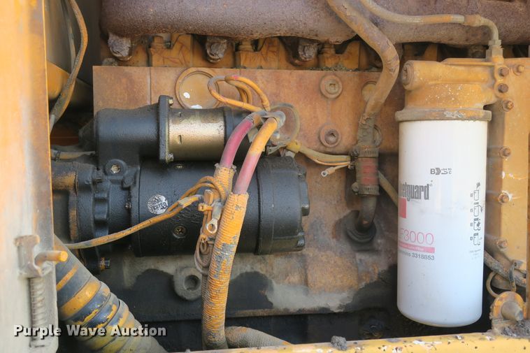 image for item DG8043 1993 Champion 720A motor grader