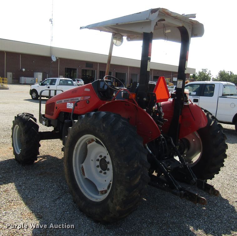 image for item DG8045 2000 Massey Ferguson 4225 MFWD tractor