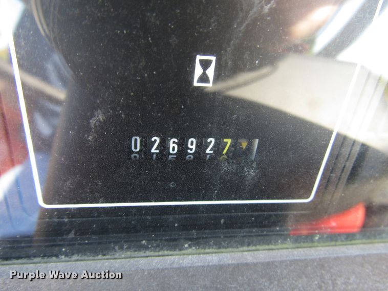 image for item DG8045 2000 Massey Ferguson 4225 MFWD tractor