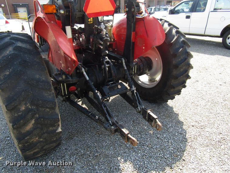 image for item DG8045 2000 Massey Ferguson 4225 MFWD tractor