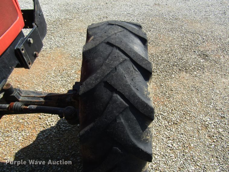 image for item DG8045 2000 Massey Ferguson 4225 MFWD tractor