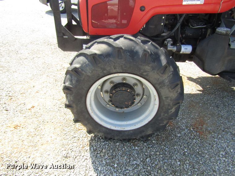 image for item DG8045 2000 Massey Ferguson 4225 MFWD tractor