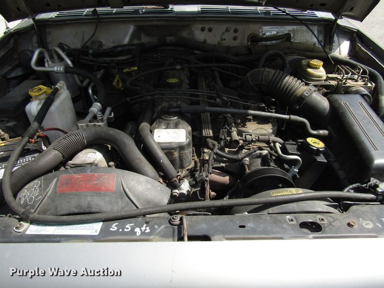 image for item DG8051 2001 Jeep Cherokee SUV