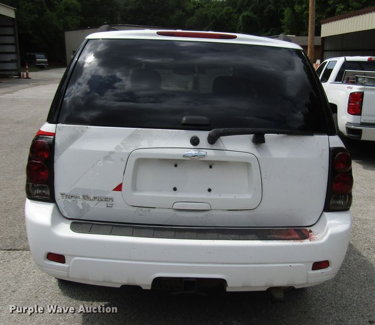 image for item DG8053 2008 Chevrolet TrailBlazer SUV