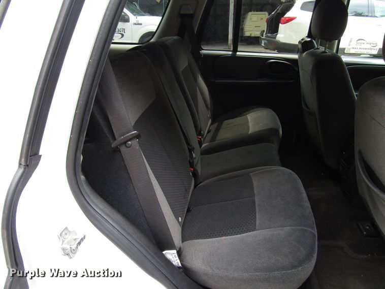 image for item DG8053 2008 Chevrolet TrailBlazer SUV