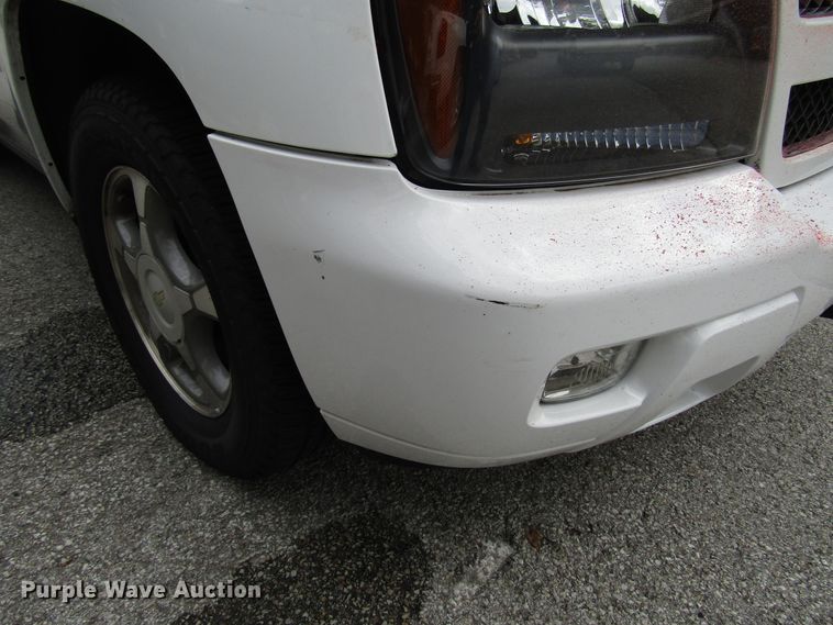 image for item DG8053 2008 Chevrolet TrailBlazer SUV