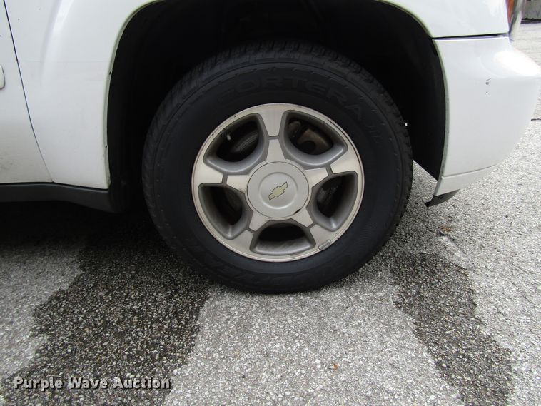 image for item DG8053 2008 Chevrolet TrailBlazer SUV