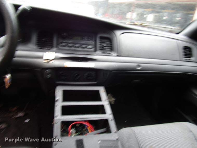 image for item DG8054 2011 Ford Crown Victoria Police Interceptor