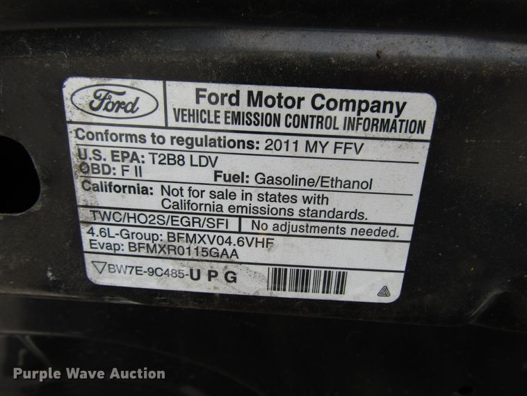 image for item DG8054 2011 Ford Crown Victoria Police Interceptor