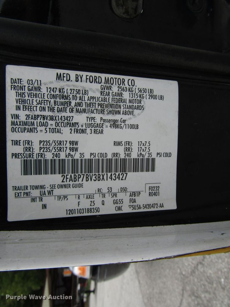 image for item DG8054 2011 Ford Crown Victoria Police Interceptor